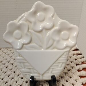 Pfaltzgraff Acadia White Basket Stoneware Trivet